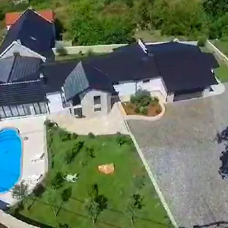Herzegovina * Siroki Brijeg